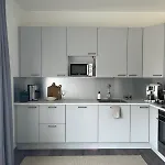 Sobra Haapsalu Laehistel Kaunis Looduses * Nomme (Saaremaa)