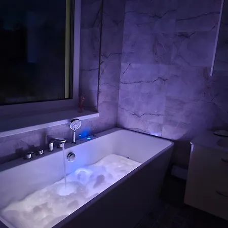 Apartment Sobra Haapsalu Laehistel Kaunis Looduses Nomme (Saaremaa)