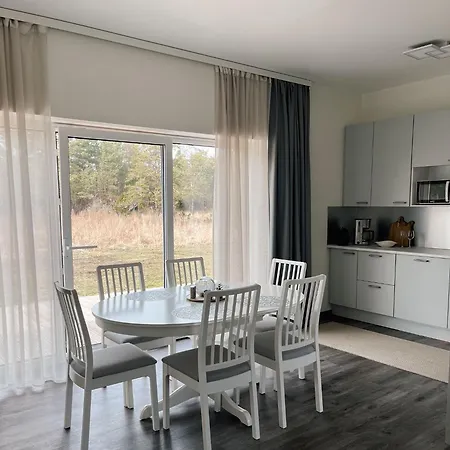 Apartment Sobra Haapsalu Laehistel Kaunis Looduses *
