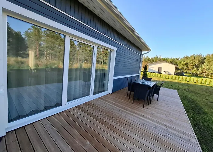 Sobra Haapsalu Laehistel Kaunis Looduses Apartament Nomme (Saaremaa)